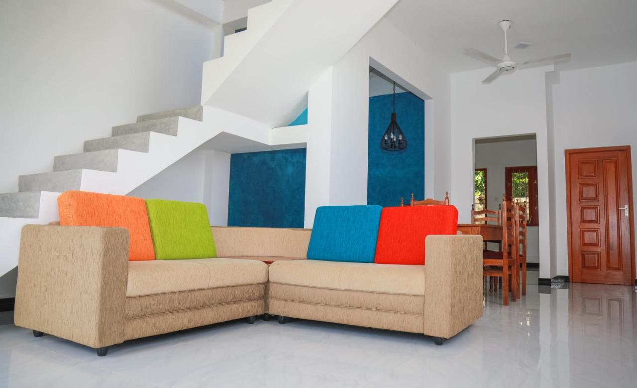 Blue Berry Villa Хиккадува Экстерьер фото